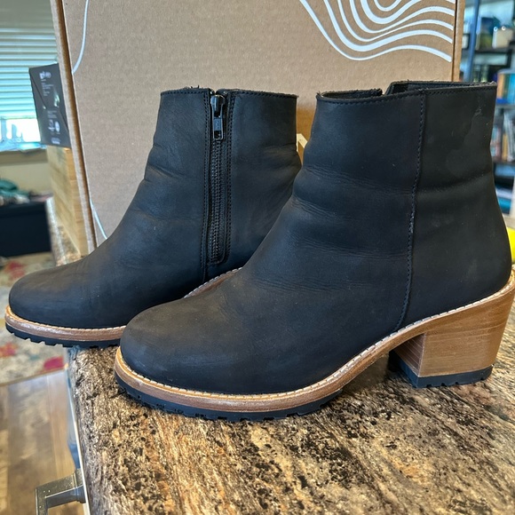 Portland Leather Shoes - Portland Leather Black Ankle Boots
